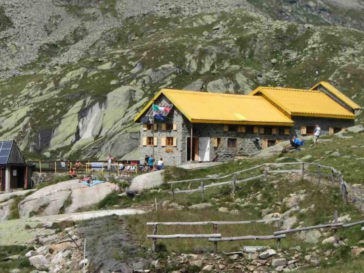 Il Bilocale Della Nonna Villa Locana Dış mekan fotoğraf