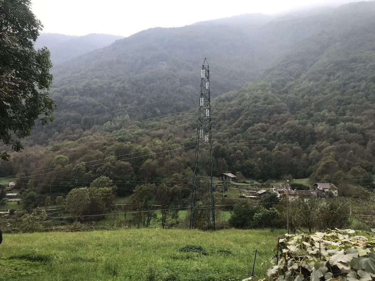 Il Bilocale Della Nonna Villa Locana Dış mekan fotoğraf
